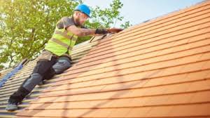 Best Emergency Roof Repair Services  in Bannockburn, IL